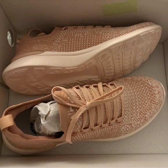APL Shoes - APL Women's Coral Knit Sneakers